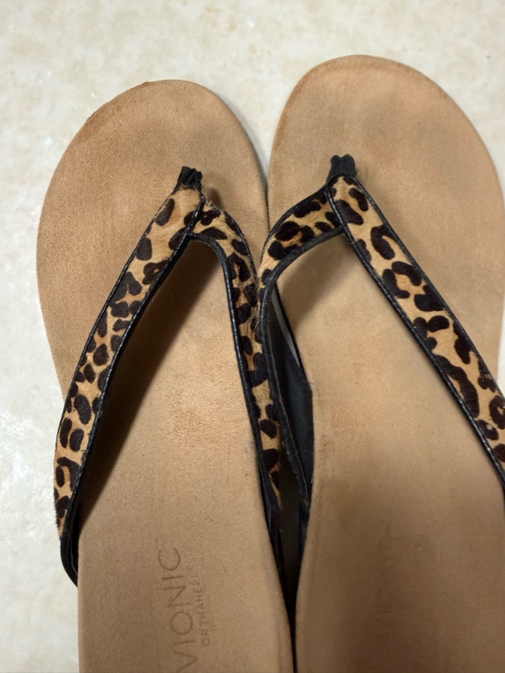 Vionic orthaheel Selena Leopard Calf Hair Sandal flip flop 10 - Picture 5 of 7